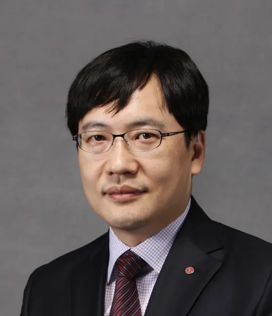 Lee-Chulbae-Executive-Vice-President-CX-Center