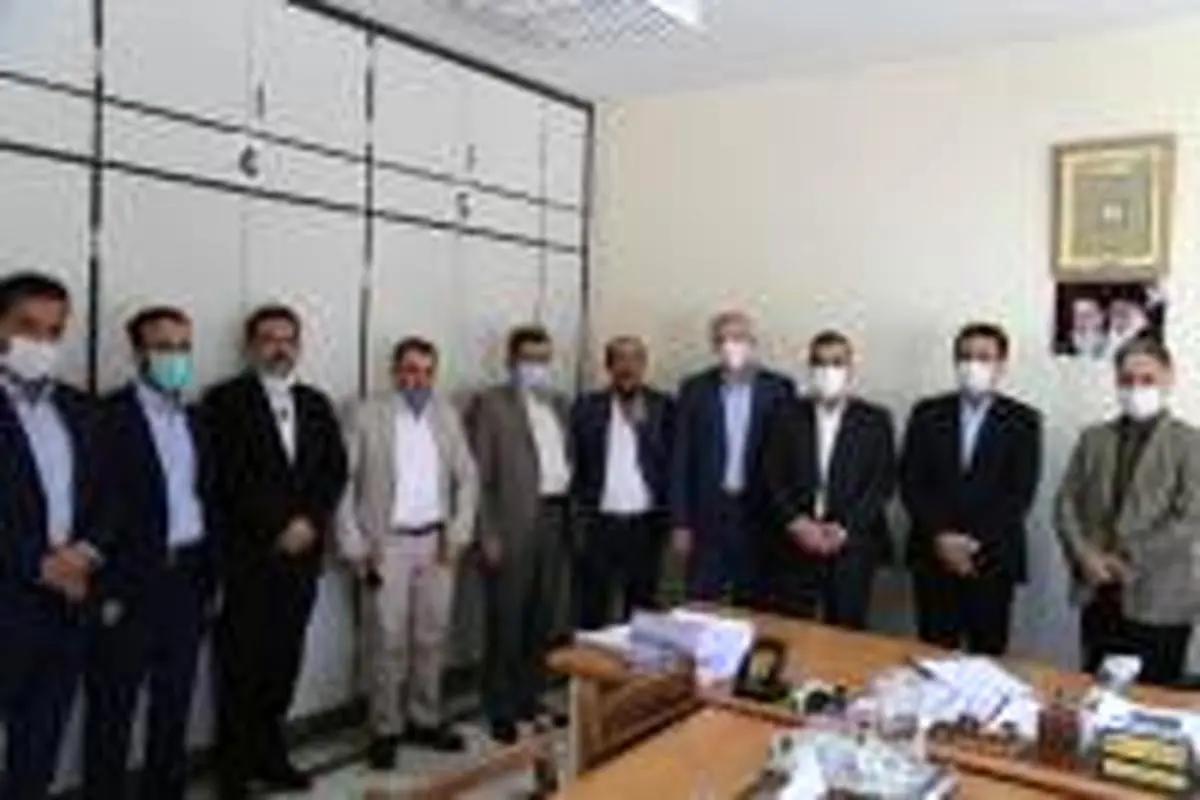 مدیرعامل بیمه سینا از شعبه کرمانشاه بازدید کرد
