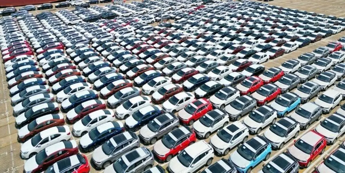  افزایش قیمت خودرو خارج از مصوبات شورای رقابت تخلف است 
