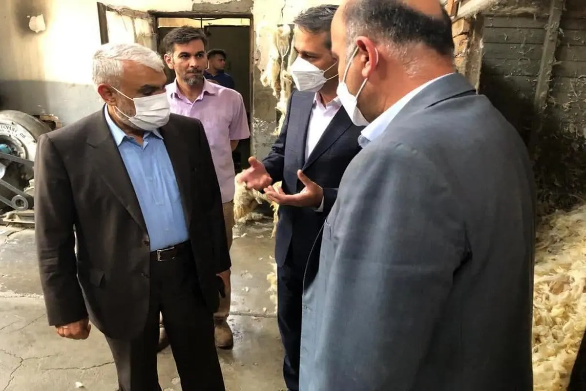 بازدید مدیر عامل موسسه اعتباری ملل از کارخانجات  شرکت سهامی فرش ایران 


