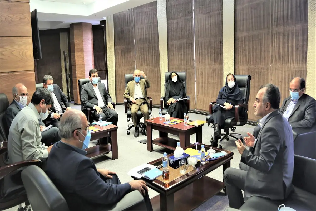 نخستین جلسه هم اندیشی فرهنگ سازمانی با رویکرد اخلاق حرفه‌ای در بیمه ایران

