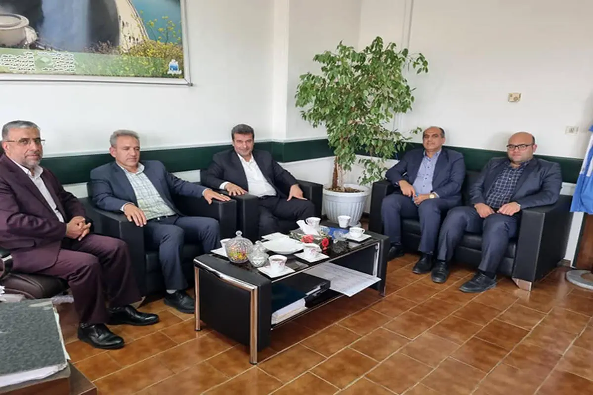 نشست مشترک شعبه ساری بیمه دانا با شرکت‌های تابعه وزارت نیرو در استان مازندران