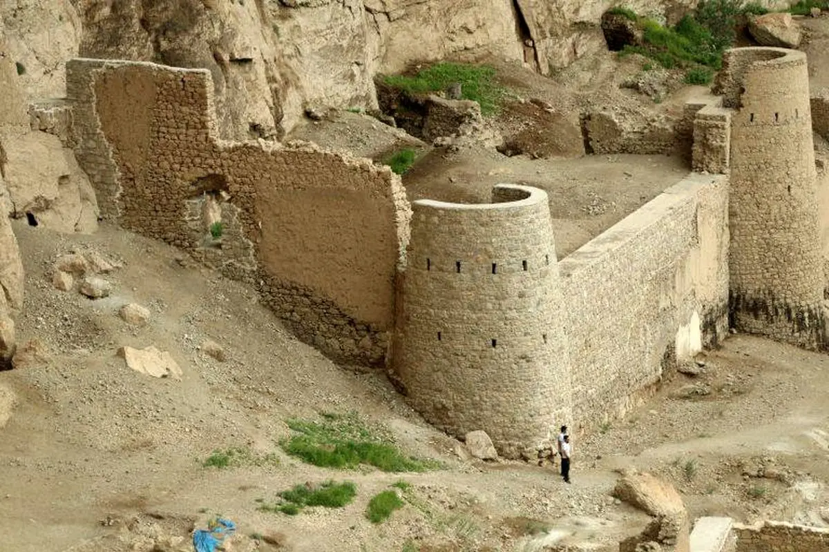 تصویب مطالعات طرح ساماندهی و احیای قلعه و بافت تاریخی شهر ماکو
