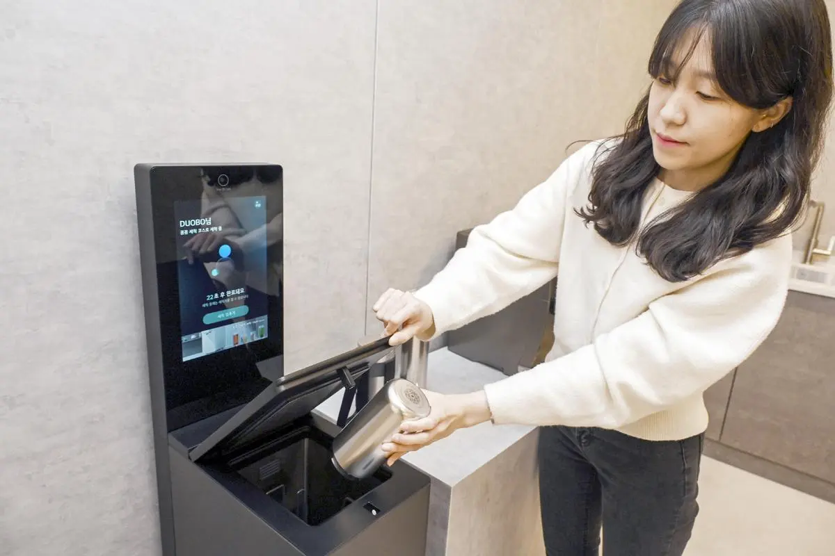 معرفی سبک زندگی‌ای بهداشتی‌تر و پایدارتر با دستگاه نوآورانه شستشوی لیوان و فنجان ال‌جی در نمایشگاه CES 2024