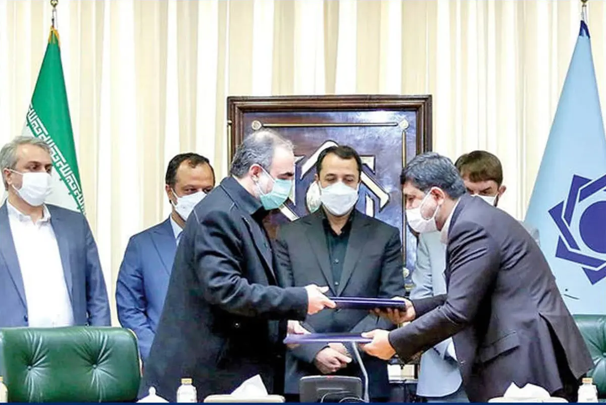 امضای تفاهم نامه همکاری بانک پارسیان و وزارت صمت برای تامین مالی زنجیره ای تولید