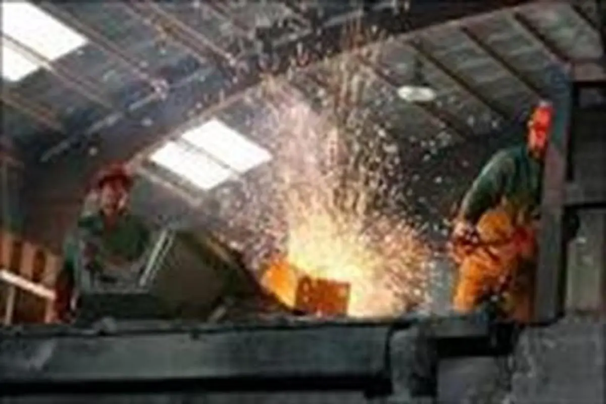 عرضه ۱۳۷ هزار تن مقاطع فولادی در بورس کالا