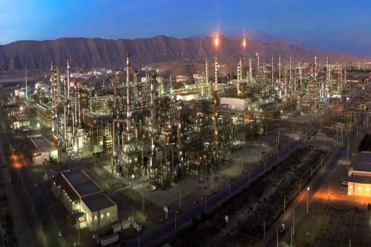 عملیات تولید در پالایشگاه ستاره خلیج فارس بی وقفه ادامه دارد