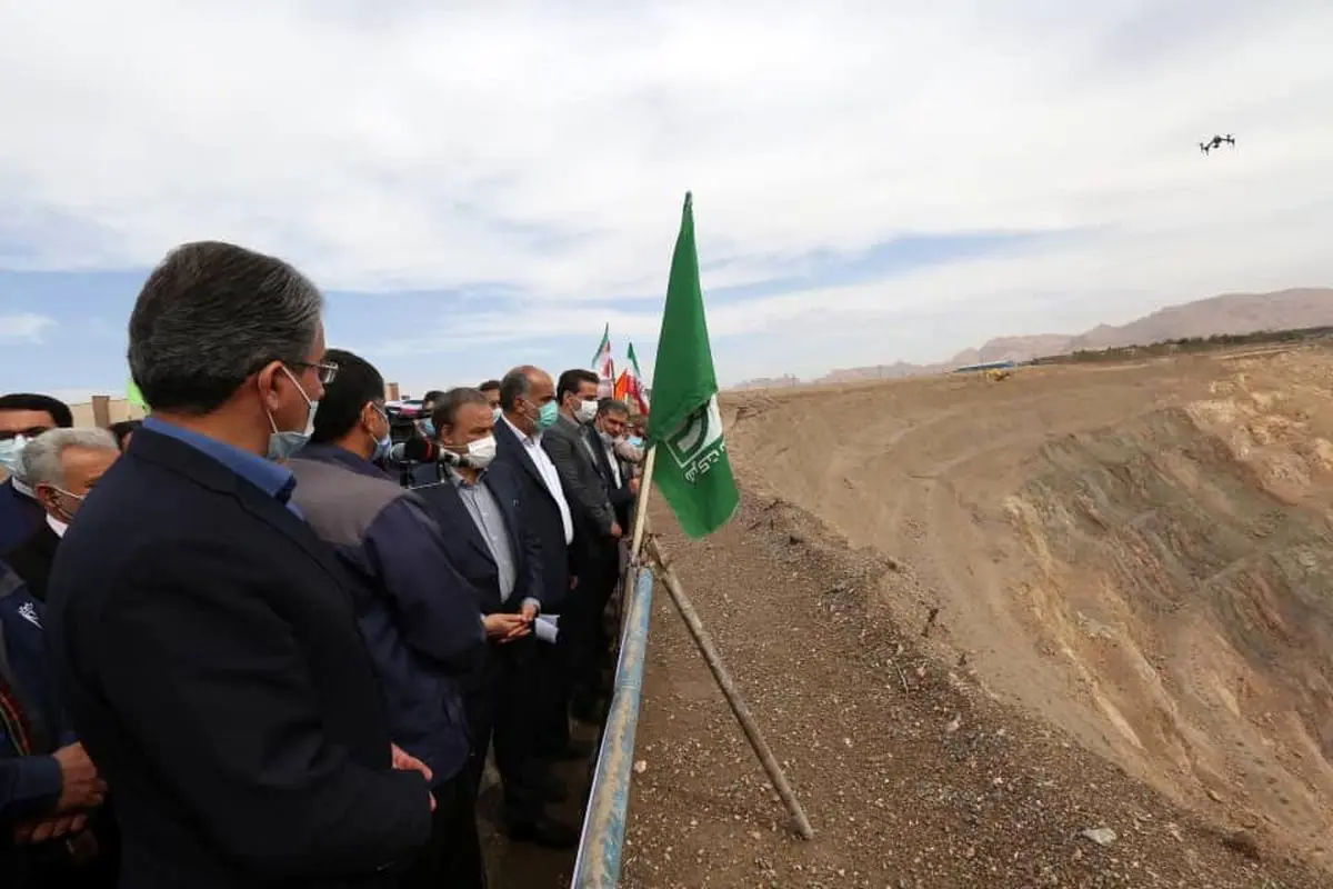بازدید وزیر صمت از شرکت سنگ آهن مرکزی ایران (بافق)/ تاکید بر استفاده از ظرفیتهای معدن مرکزی چغارت برای توسعه