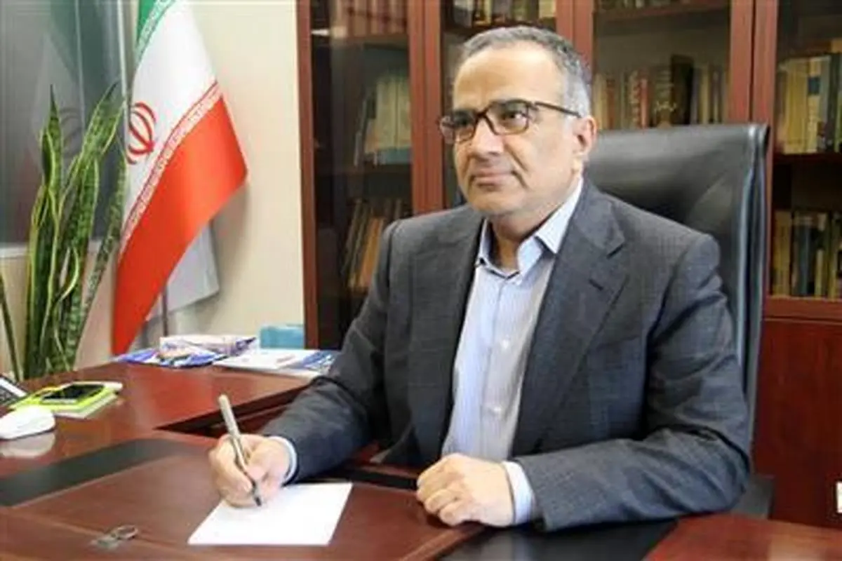 پیام تبریک رئیس کل بیمه مرکزی به مناسبت روز جمهوری اسلامی