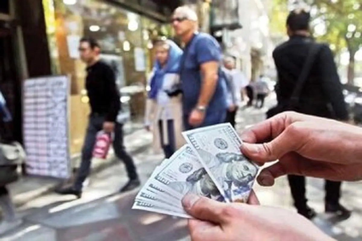 پیش‌بینی ریزش شدید قیمت دلار در روزنامه شهرداری