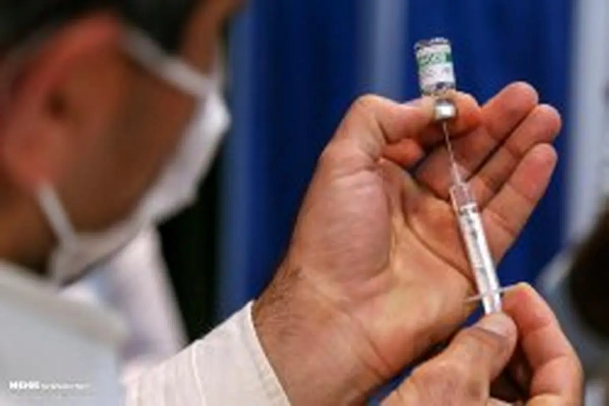 آغاز واکسیناسیون افراد ۷۰ سال به بالا در کیش
